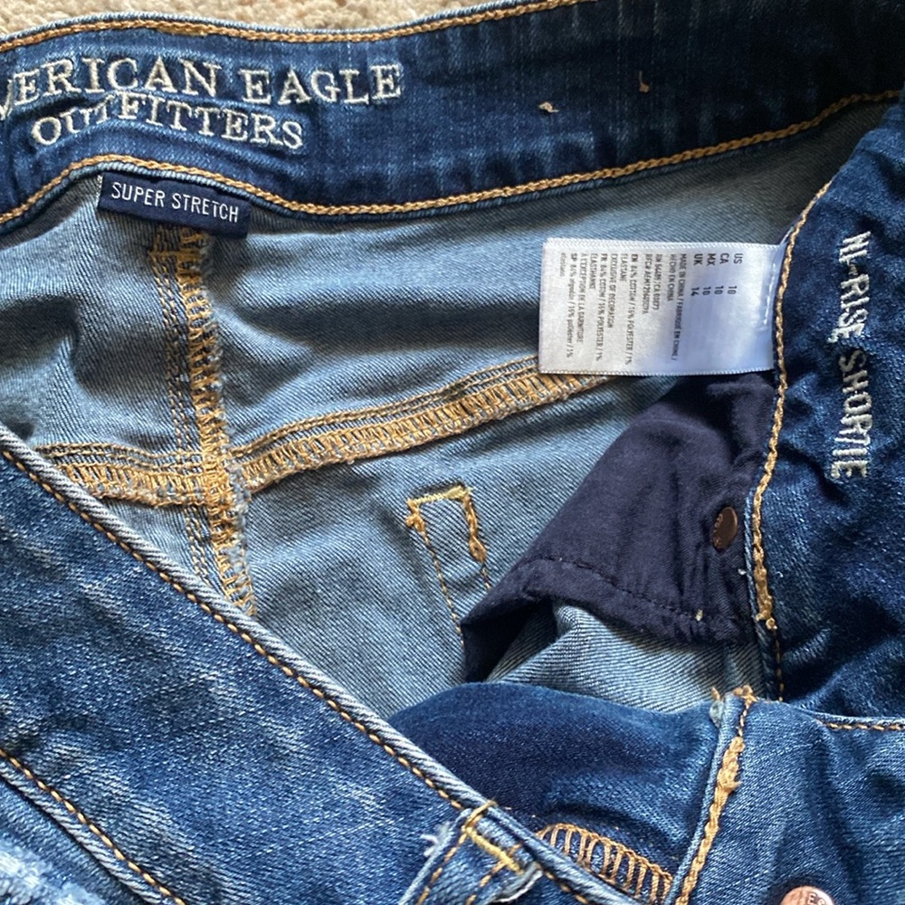 AE Patchwork Distressed Denim Shorts - Picture 4 of 5